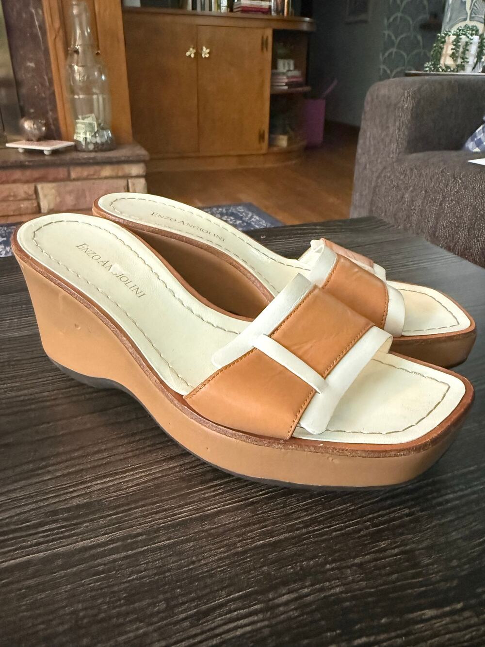 Vintage Enzo Angiolini MCM Mellon Camel Brown Wedges Sz. 6.5